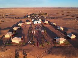 Room in Bungalow - Splendid Desert Saharian Luxury Camp in Quiet and I