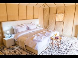 Room-merzouga Desert Luxury Camp
