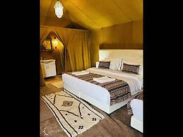 Room-merzouga Desert Luxury Camp