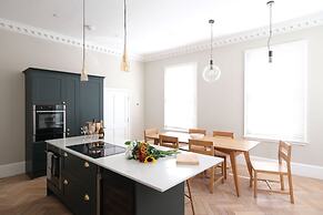 Dream Stays Bath- Barton House Townhouse