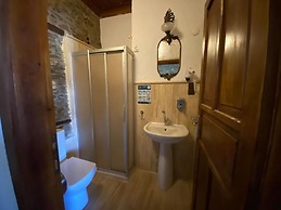 Şirince Lotus Konakları