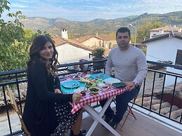 Şirince Lotus Konakları