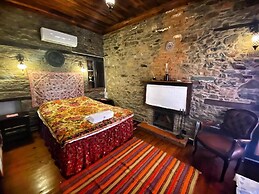 Şirince Lotus Konakları