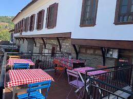 Şirince Lotus Konakları