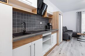 Cosy Łużycka Studio by Renters