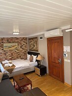 Bosphorus Bridge Hotel