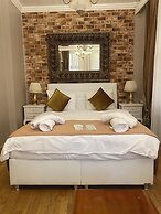 Bosphorus Bridge Hotel