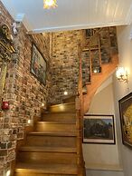 Bosphorus Bridge Hotel