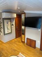 Bosphorus Bridge Hotel