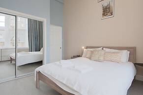 Royal Mile Mansions by Edinburgh City Apartments