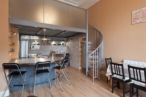 Royal Mile Mansions by Edinburgh City Apartments