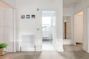 Captivating 4-bed House in Killin