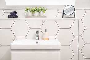 Captivating 4-bed House in Killin