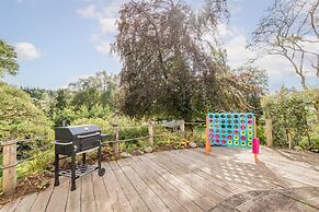 Captivating 4-bed House in Killin