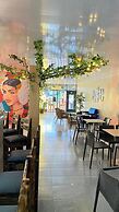 Hostal La Cigarra