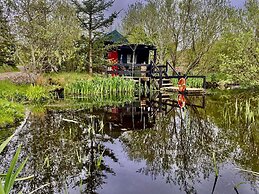 Shepherds Loch Glamping