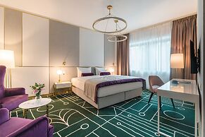 Hotel Ferreus Modern Art Deco