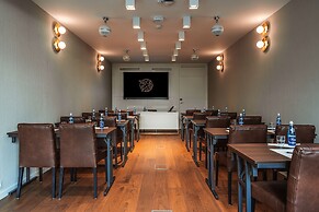 Hotel Ferreus Modern Art Deco