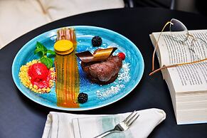 Hotel Ferreus Modern Art Deco