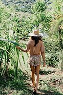 The Hideaway Hull Bay