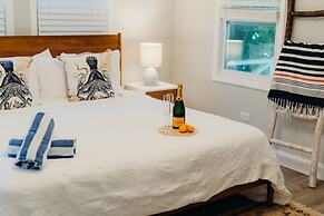 The Hideaway Hull Bay