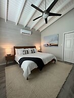 The Hideaway Hull Bay