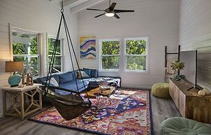 The Hideaway Hull Bay