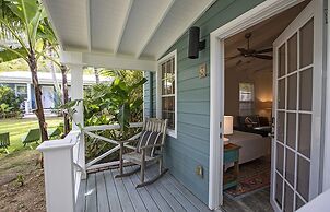 The Hideaway Hull Bay