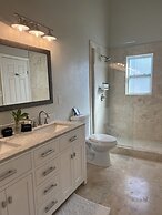 The Hideaway Hull Bay