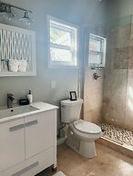 The Hideaway Hull Bay