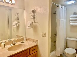 Lift House Lodge, Vail Lionshead Studio Condo, Walk to Gondola