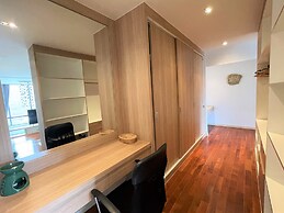 Deluxe apartment at Icon Park Condo