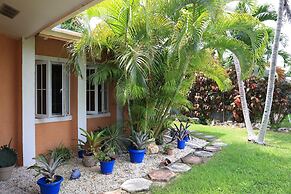 Coconut Palm Hideaway