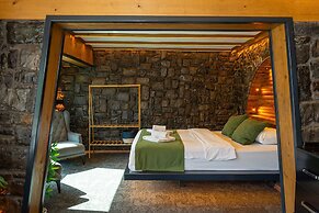 Pavri Suit Bungalov