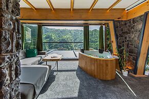 Pavri Suit Bungalov