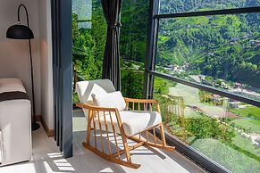 Pavri Suit Bungalov