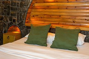 Pavri Suit Bungalov