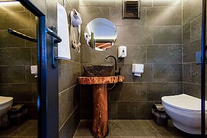 Pavri Suit Bungalov