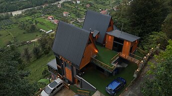 Pavri Suit Bungalov