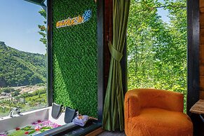Pavri Suit Bungalov