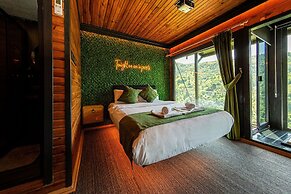 Pavri Suit Bungalov