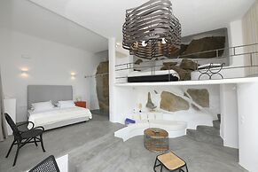 Mykonos Teatro Suites and Villa