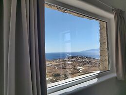 Mykonos Teatro Suites and Villa