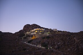 Mykonos Teatro Suites and Villa