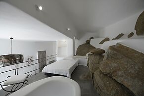 Mykonos Teatro Suites and Villa
