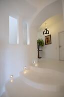 Mykonos Teatro Suites and Villa