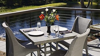 The Bradstan Boutique Hotel