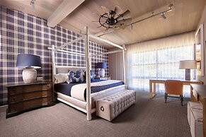 The Bradstan Boutique Hotel