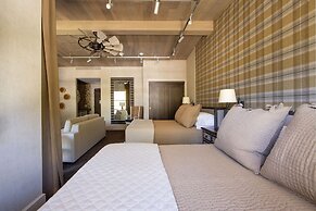 The Bradstan Boutique Hotel