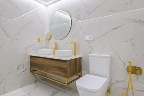 Grand Horizon Luxury Boutique Apartments